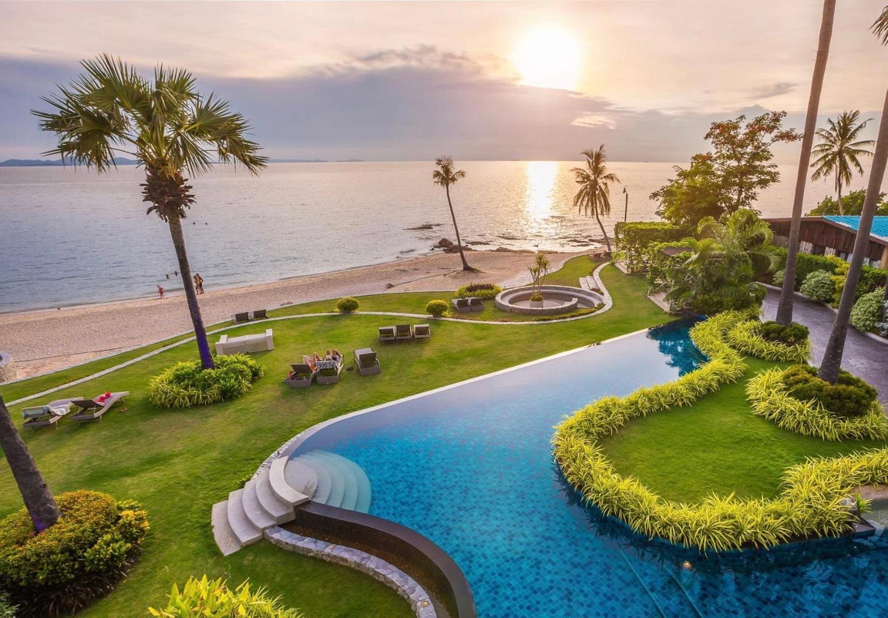 Luxurious Beachfront פאטאיה מראה חיצוני תמונה